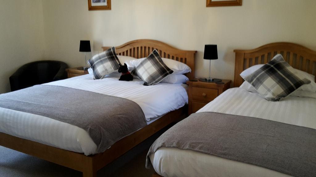 Ben Nevis Guest House فورت ويليام المظهر الخارجي الصورة