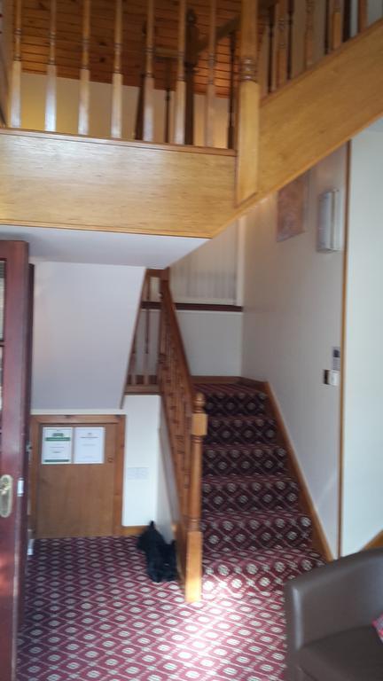 Ben Nevis Guest House فورت ويليام المظهر الخارجي الصورة